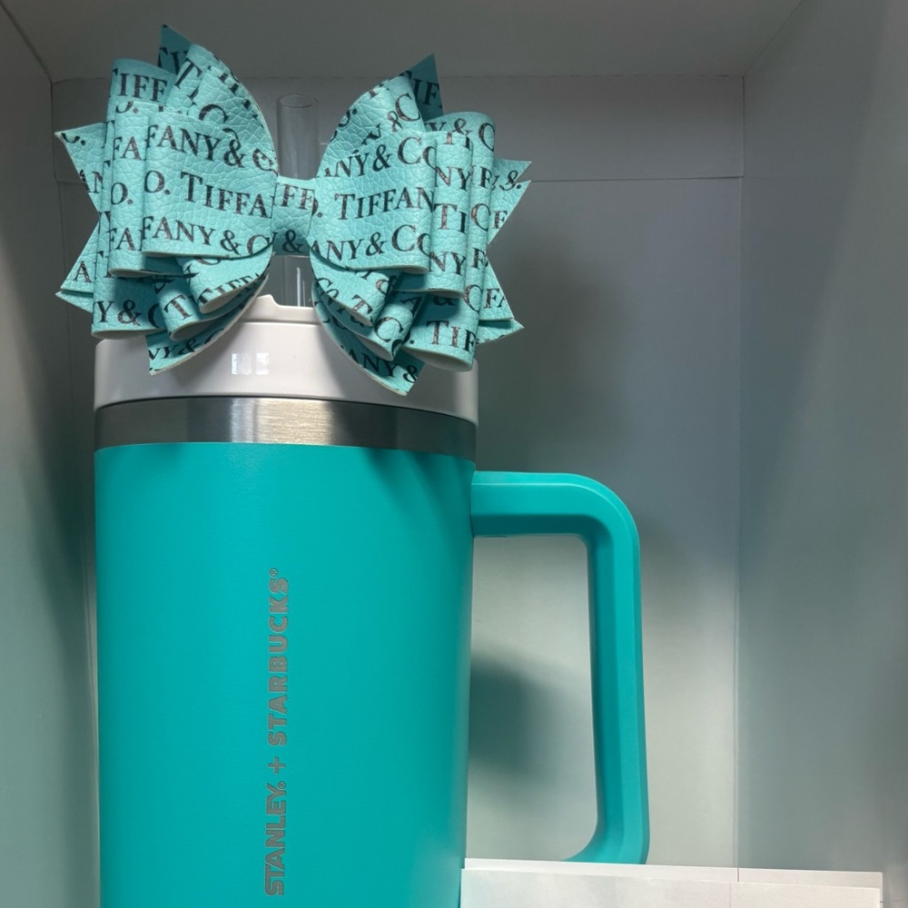 Starbucks x Stanley Tiffany Blue Philippines Release 40oz Tumbler